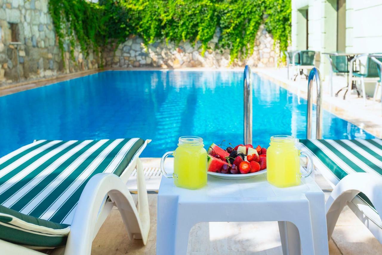 Kabasakal Otel Cesme Exterior photo